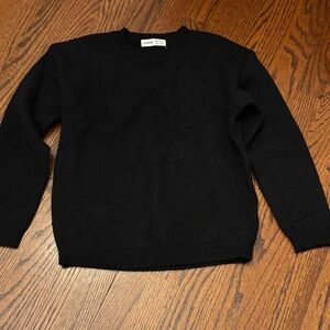 SHEIN Children’s Classic Black Crewneck Sweater
